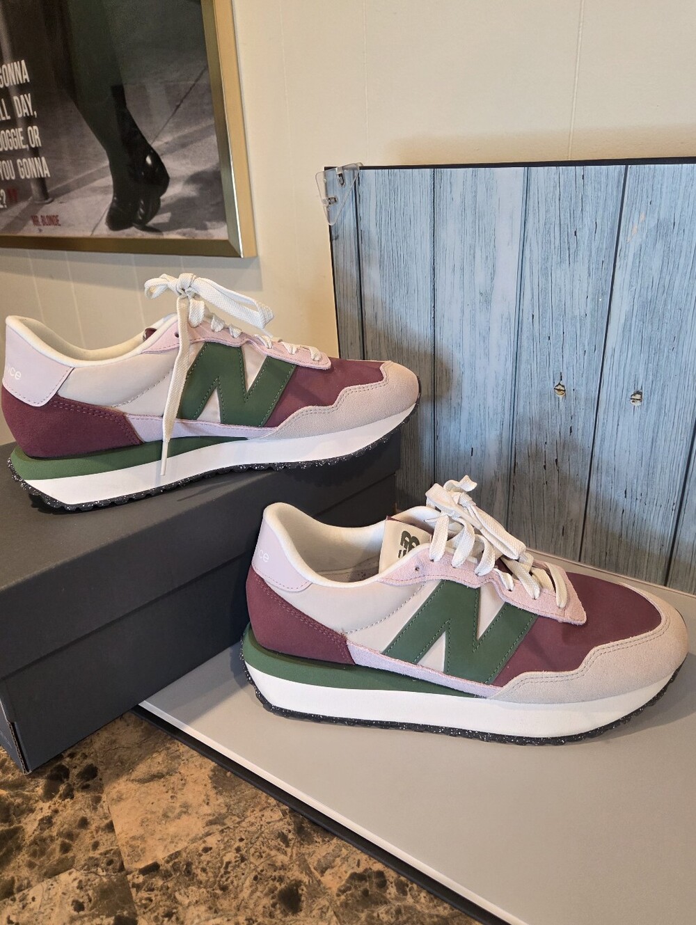 New Balance 237 Red and Purple Suede Retro Sneaker WS237DP US 8.5 -NWB